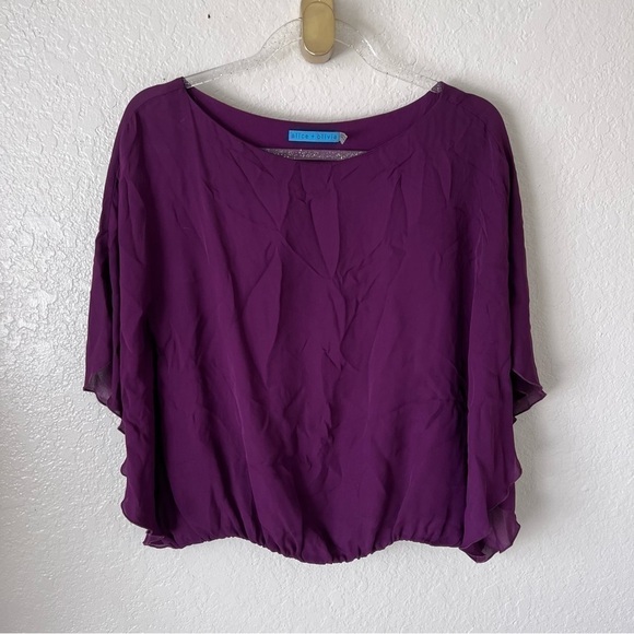 Alice and Olivia purple flutter sleeve silk top size small - Picture 6 of 13